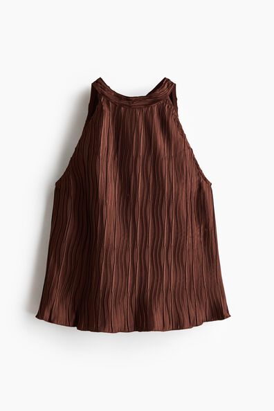 Crinkled sleeveless top
