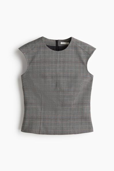 Cap-sleeved top