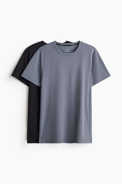 2-pack sports T-shirts with DryMove™