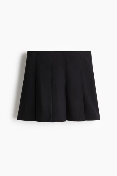 Pleated skirt