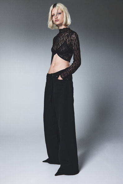 Long-sleeved lace top