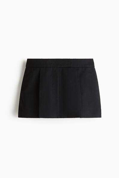 Tailored mini skort