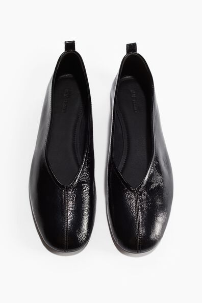 Leather ballet pumps
