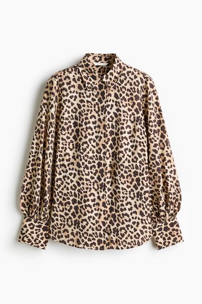Balloon-sleeved shirt