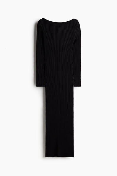 Boat-neck bodycon dress