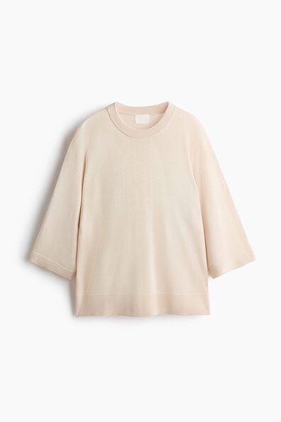 Fine-knit top