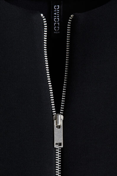 Чёрный