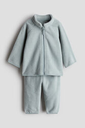 2-piece set with fleece lining