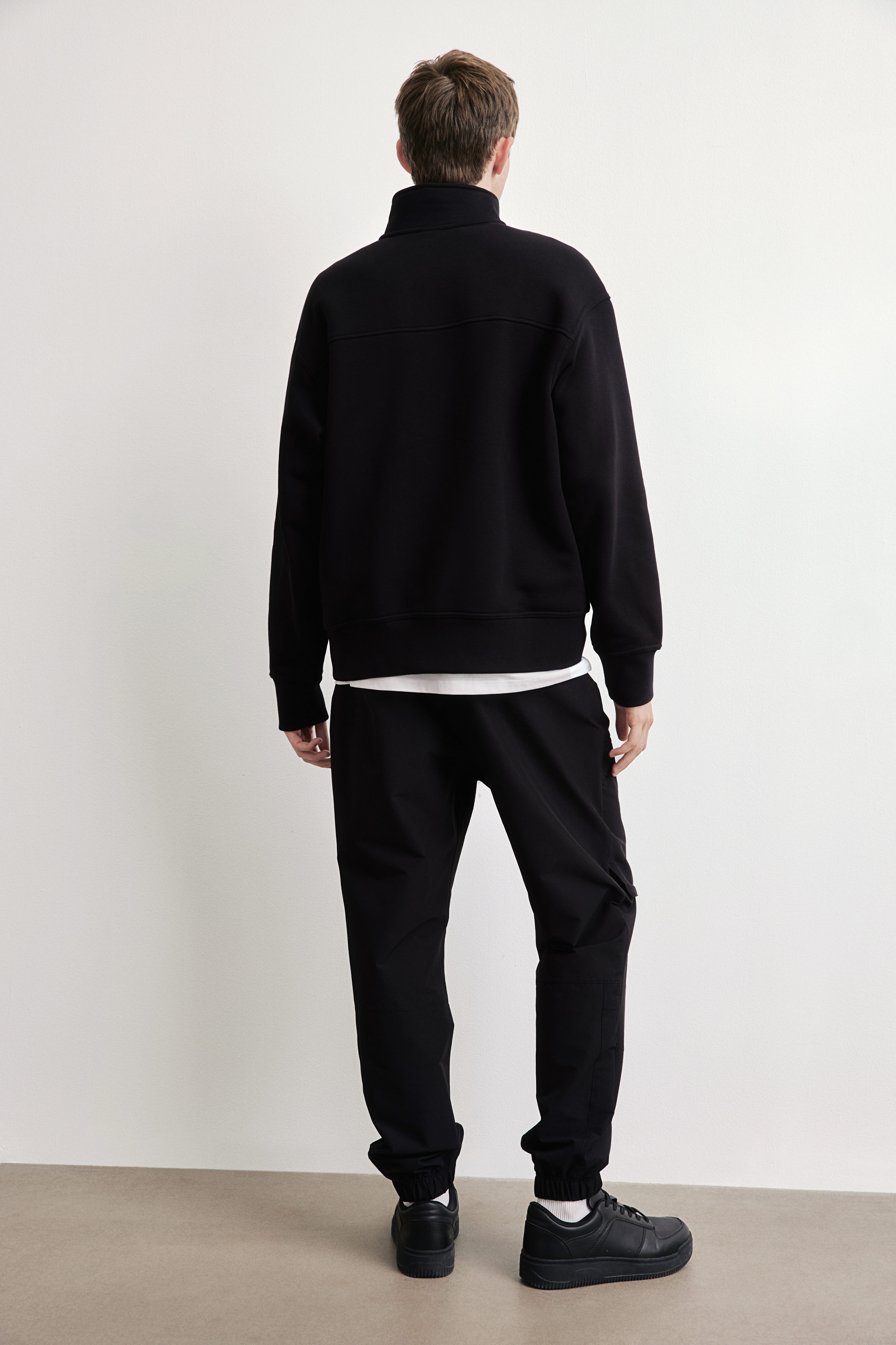 Loose Fit Zip-top sweatshirt