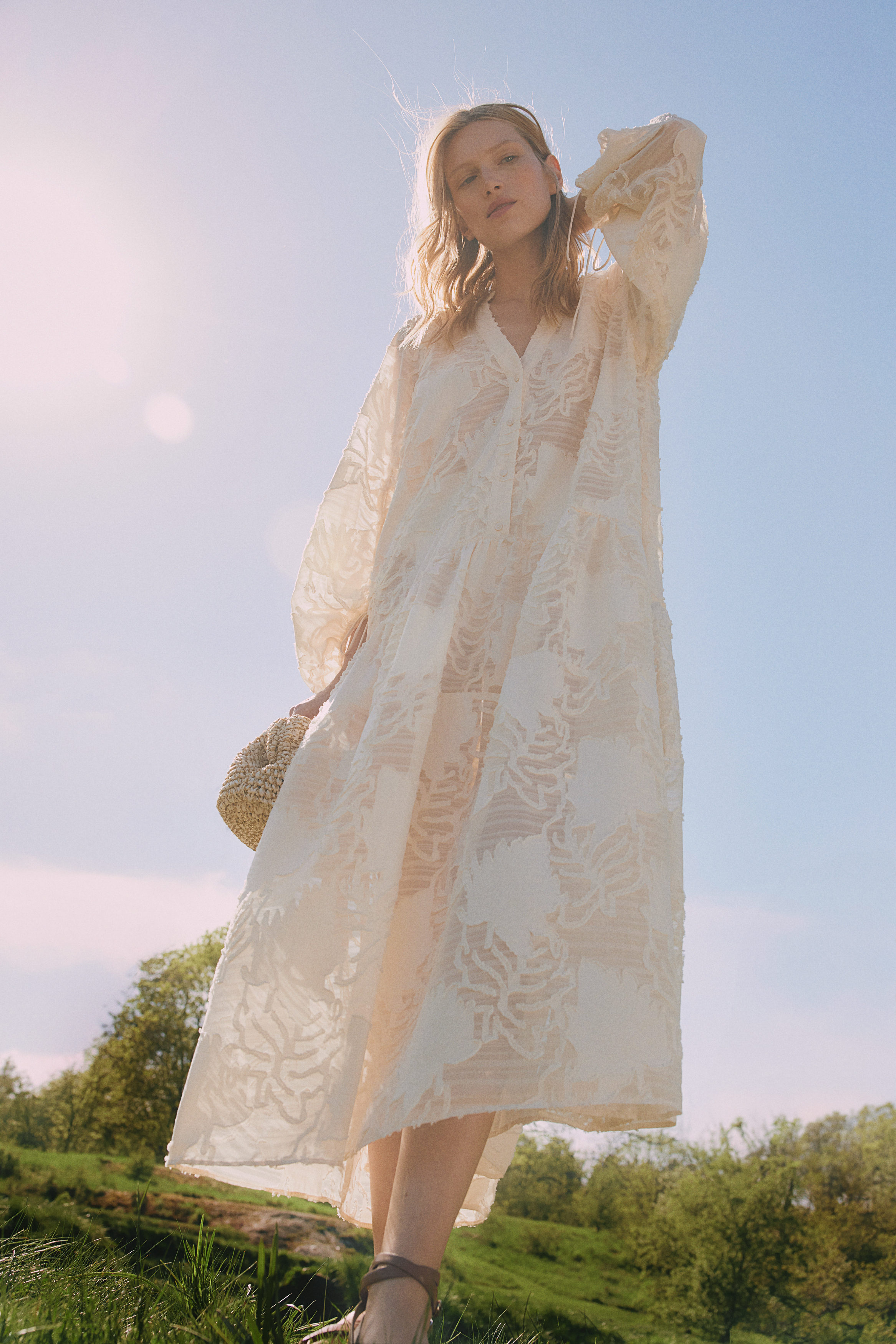 ANDRESD V line jacquard dress（M,アイボリー） ANDRESD ドレス Vラインジャガードドレス / V line jacquard