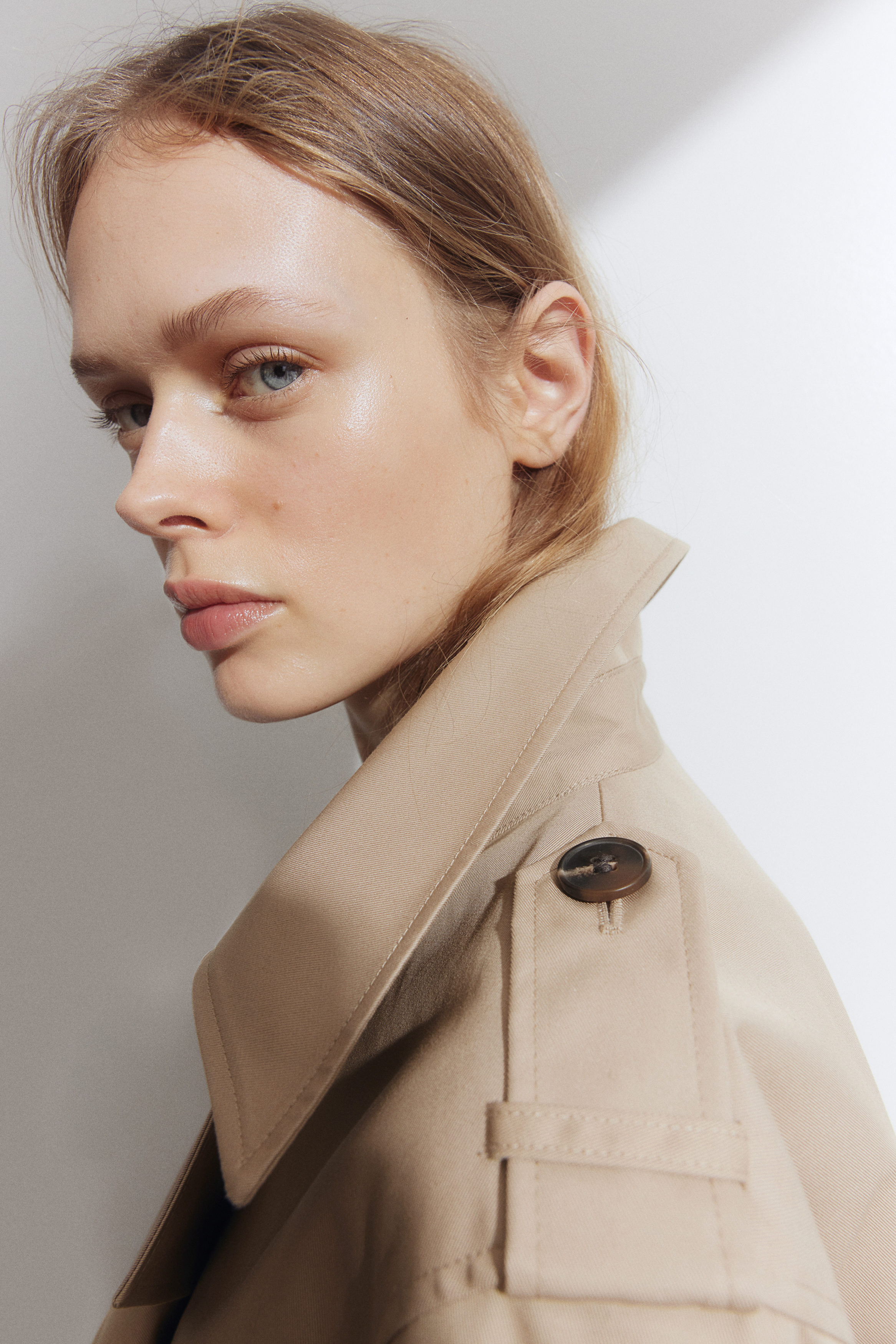 ジャケット・アウター HYEON 2way trench coat / beige HYKE made in Japan trench coat 2 beige with wool liner Women