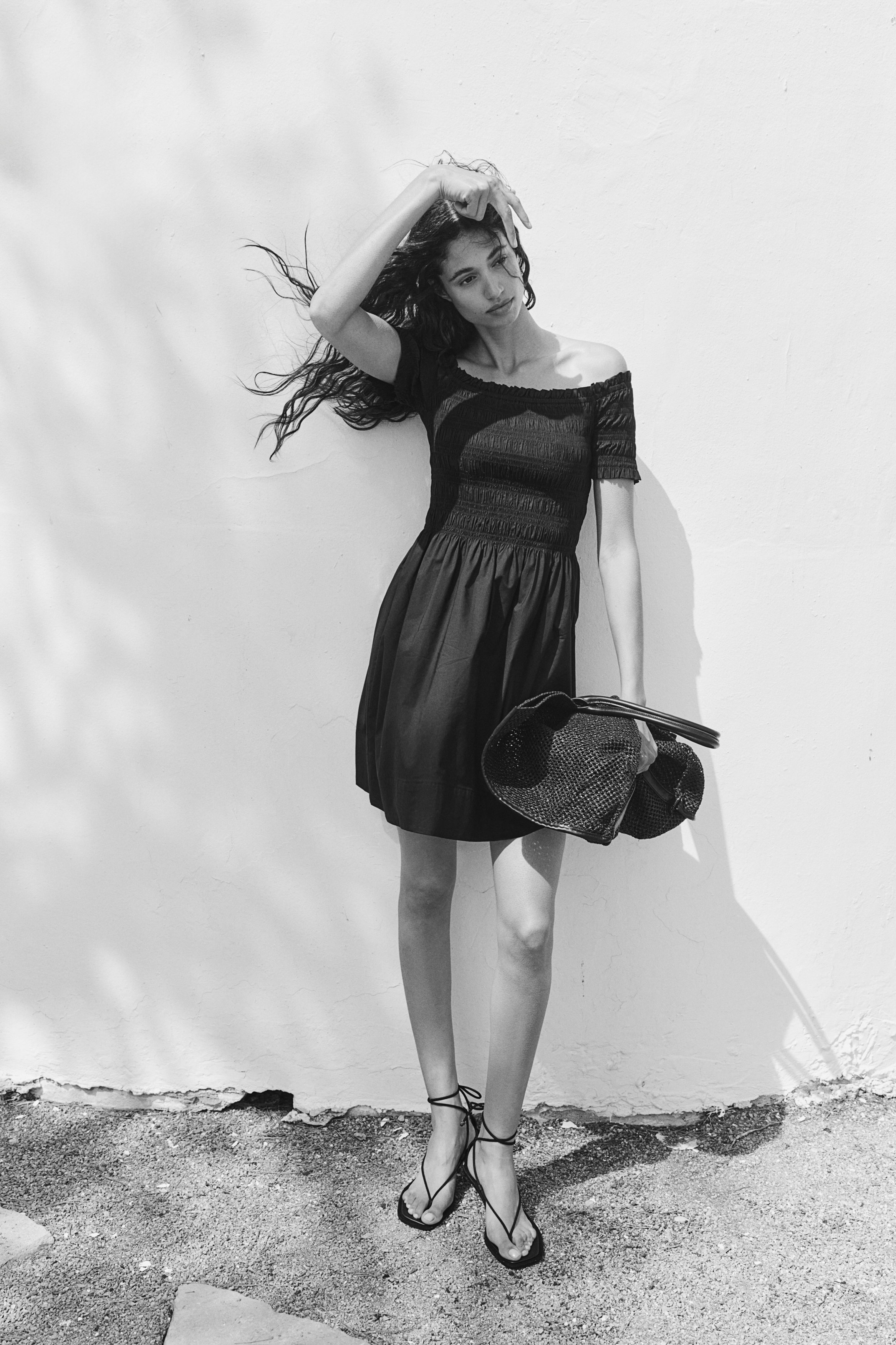 美品]Acka. sheer shoulder dress 週末セール sheer shoulder dress