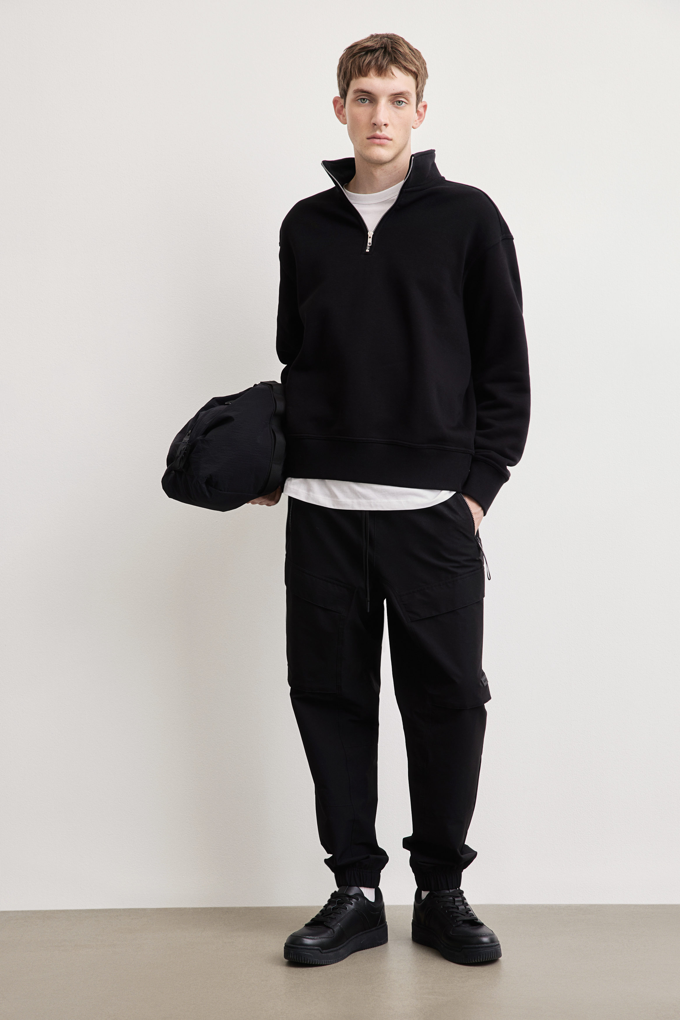 Loose Fit Zip-top sweatshirt