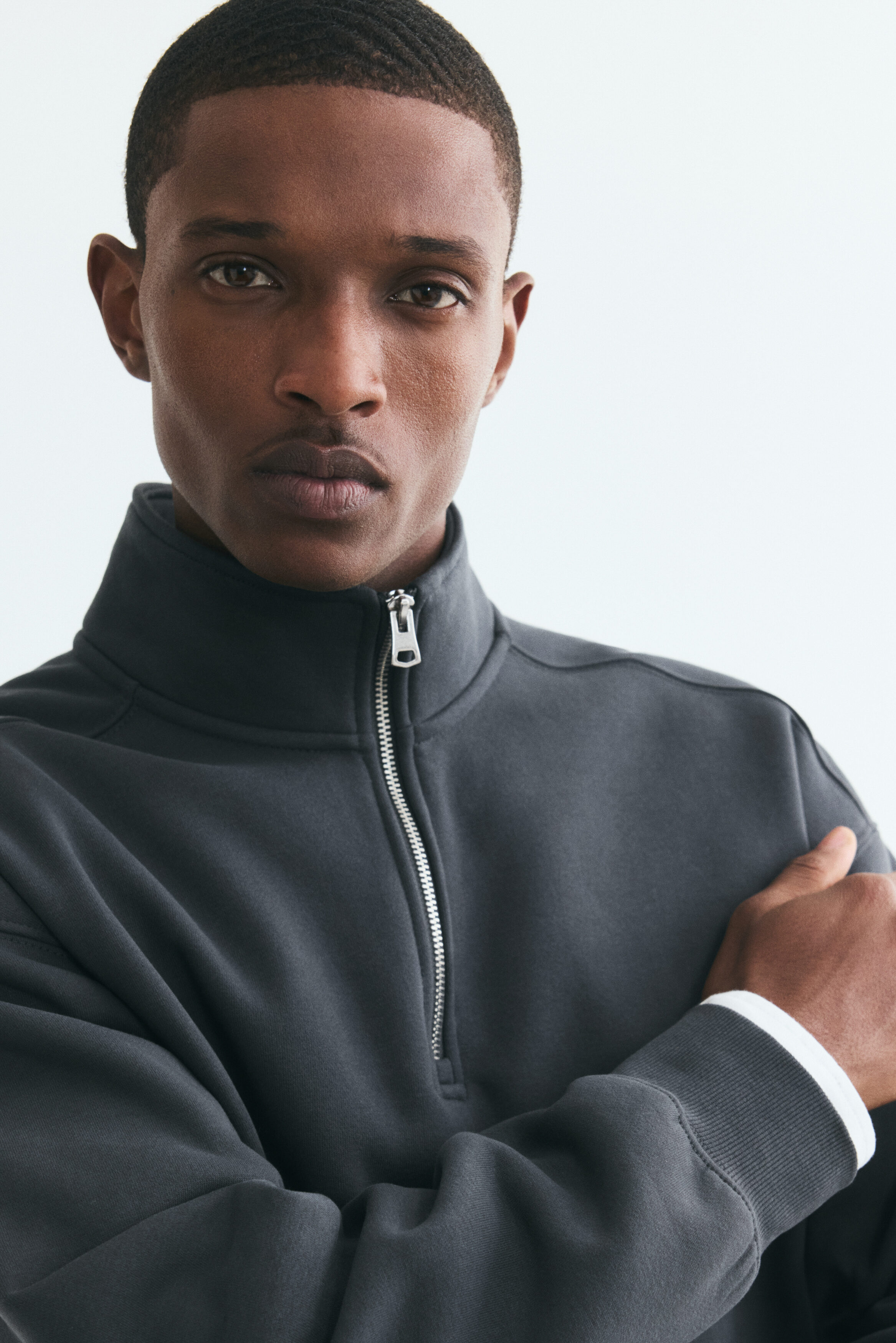 Loose Fit Zip-top sweatshirt