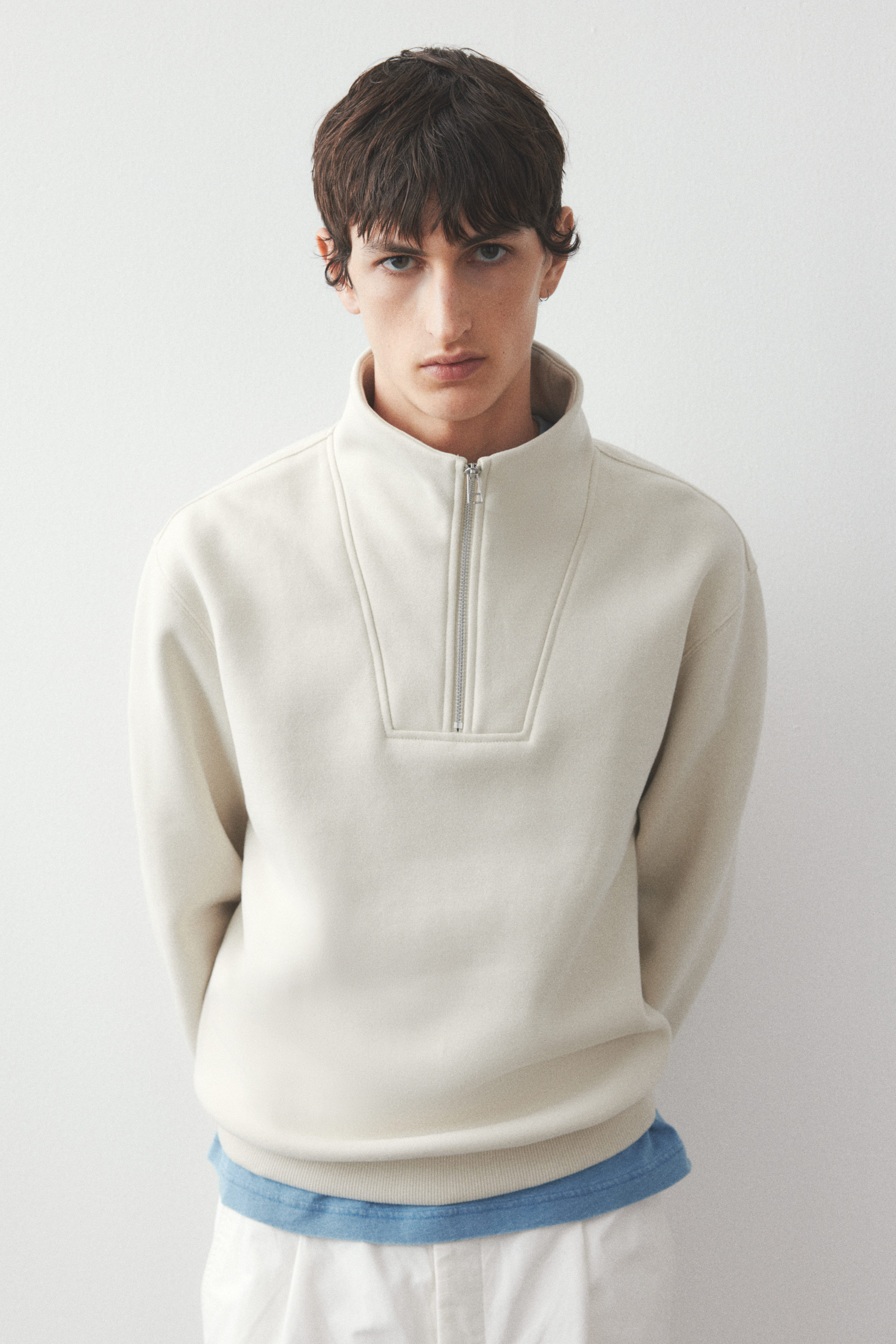 Regular Fit Zip-top sweatshirt