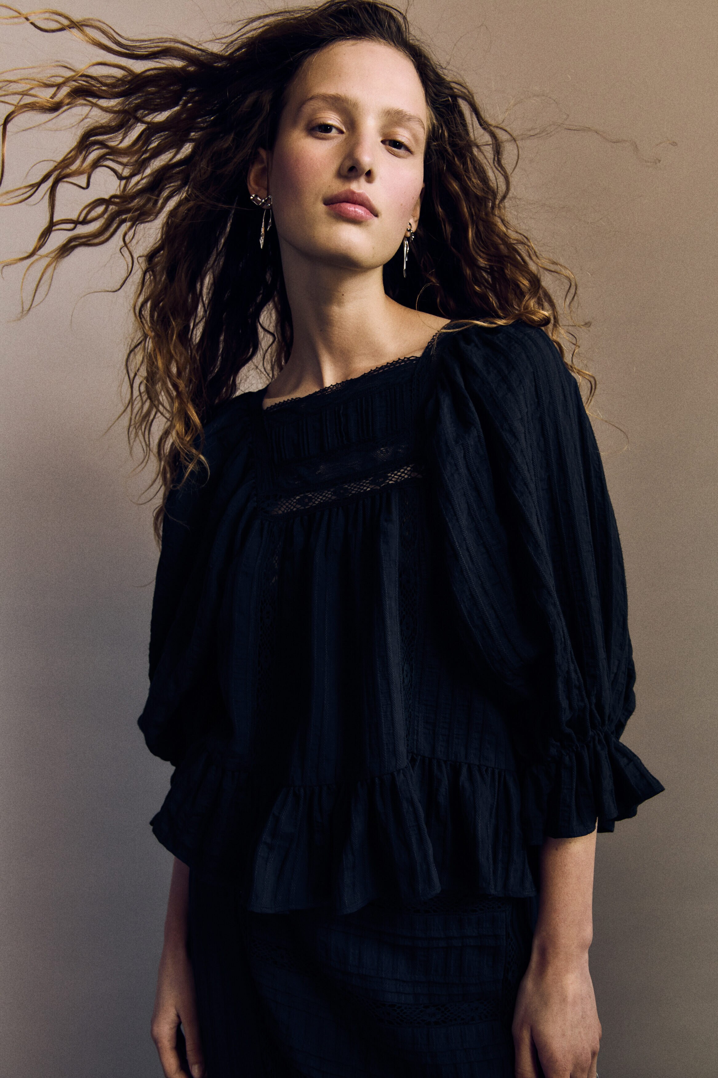 Puff-sleeved blouse