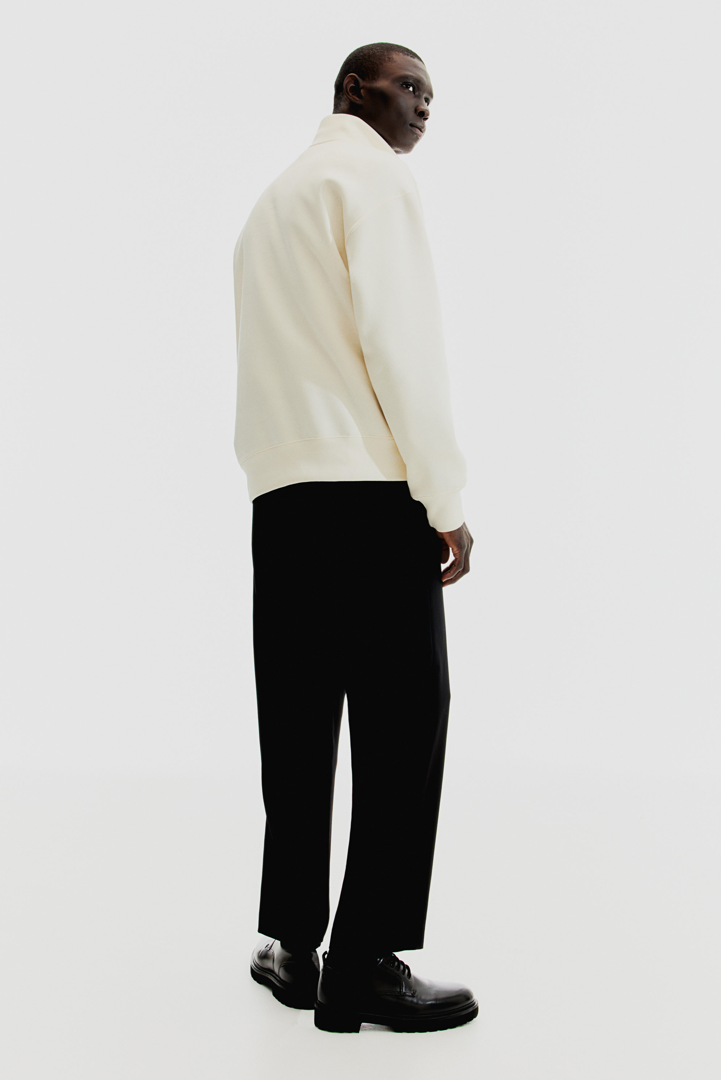 Relaxed Fit Zip-top sweatshirt