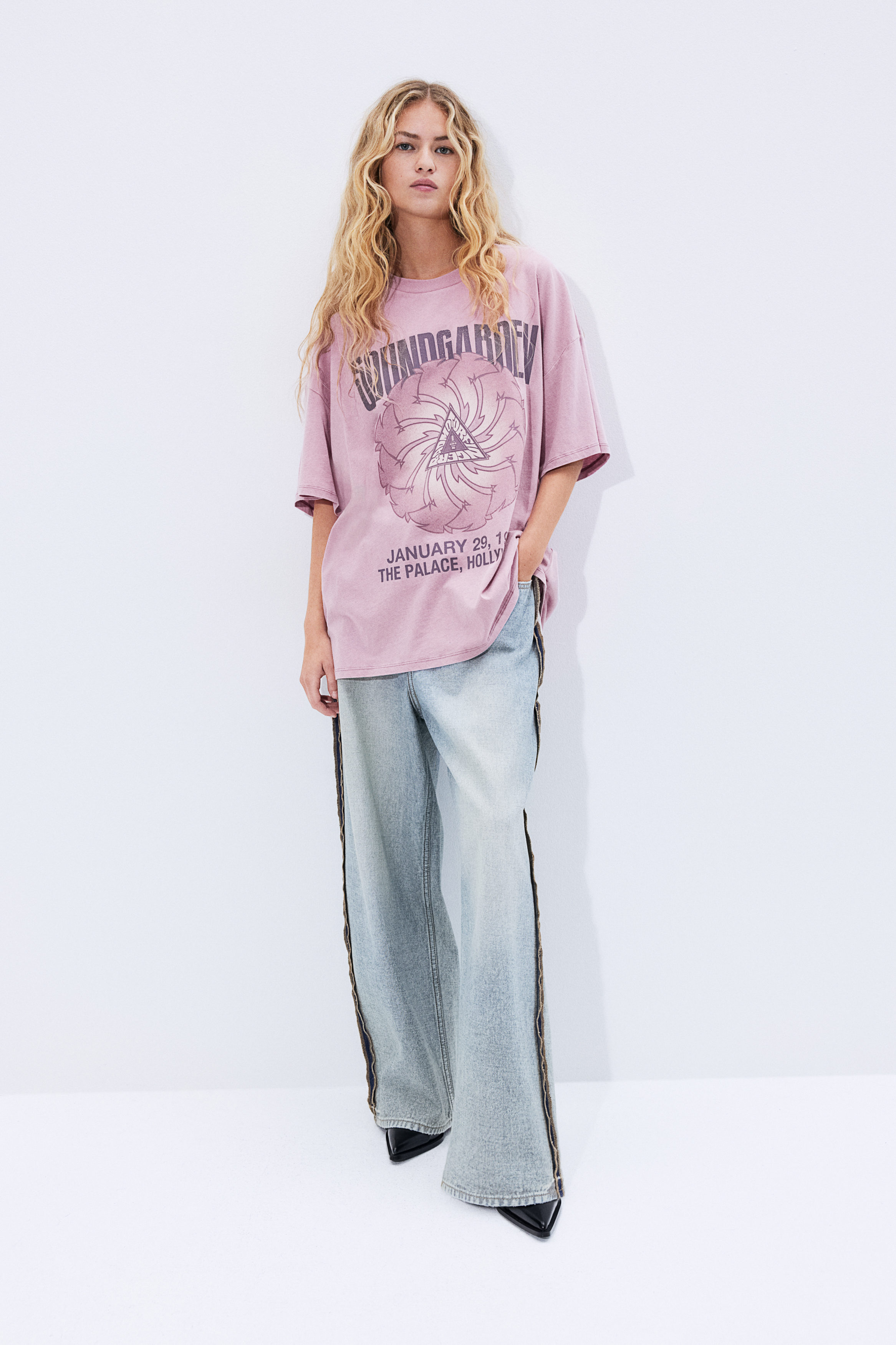 ★overdue flair★ VINTAGE PRINTING TSHIRT_PALE PINK VINTAGE PRINTING T-SHIRT_PALE PINK - overdue flair