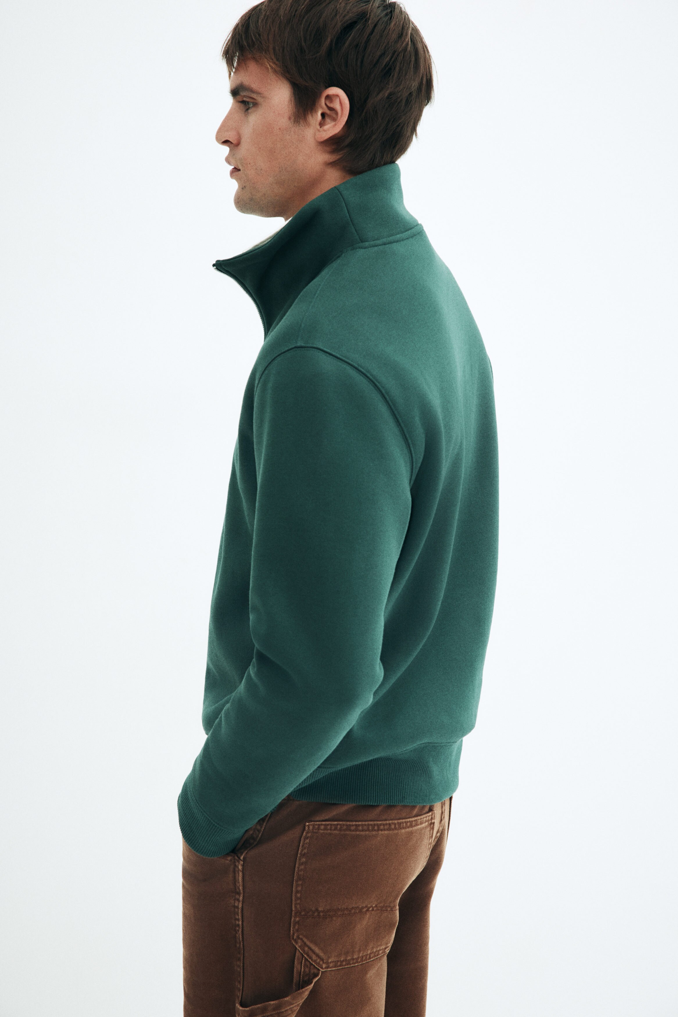 Regular Fit Zip-top sweatshirt