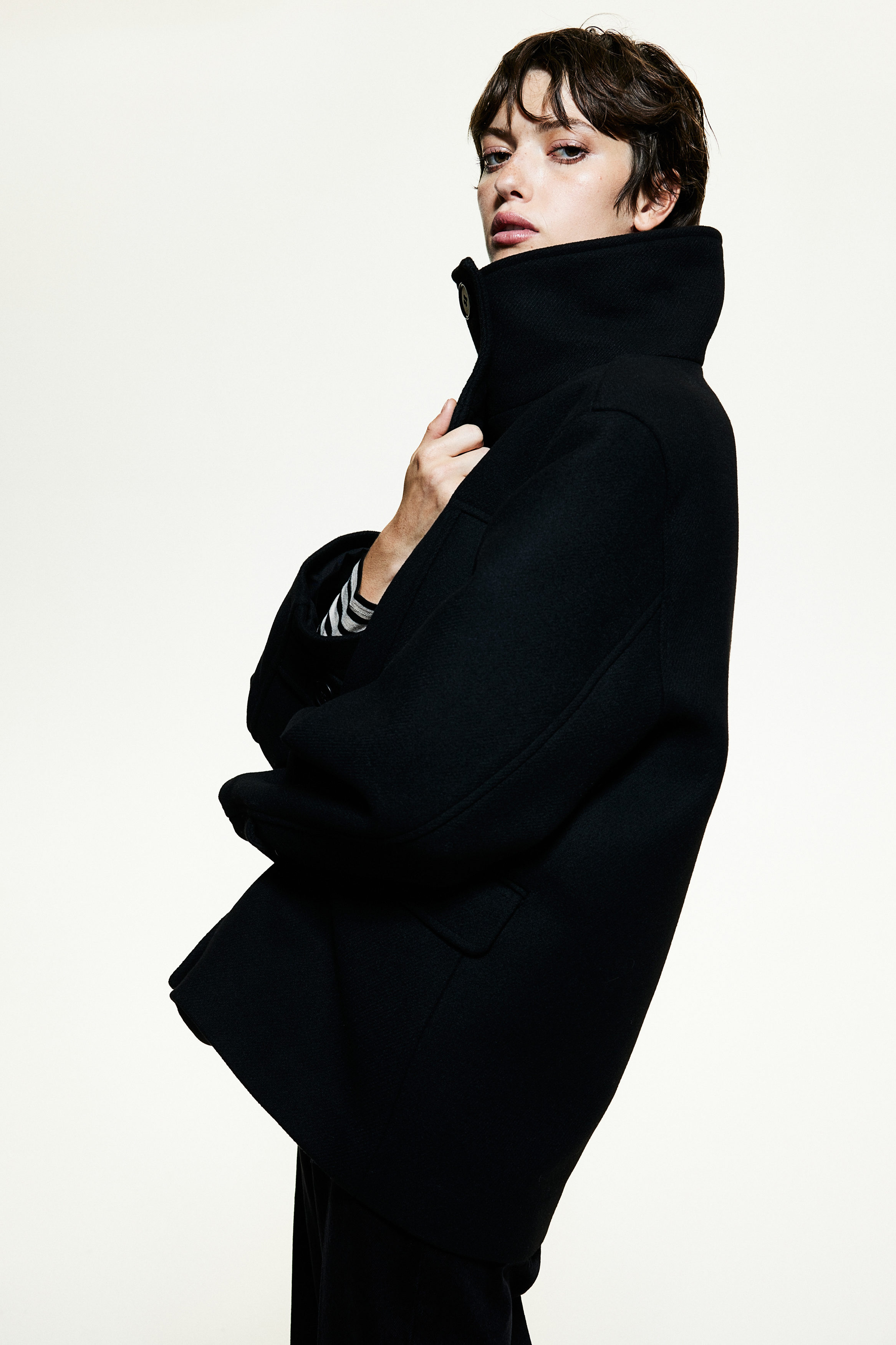 High-collar jacket