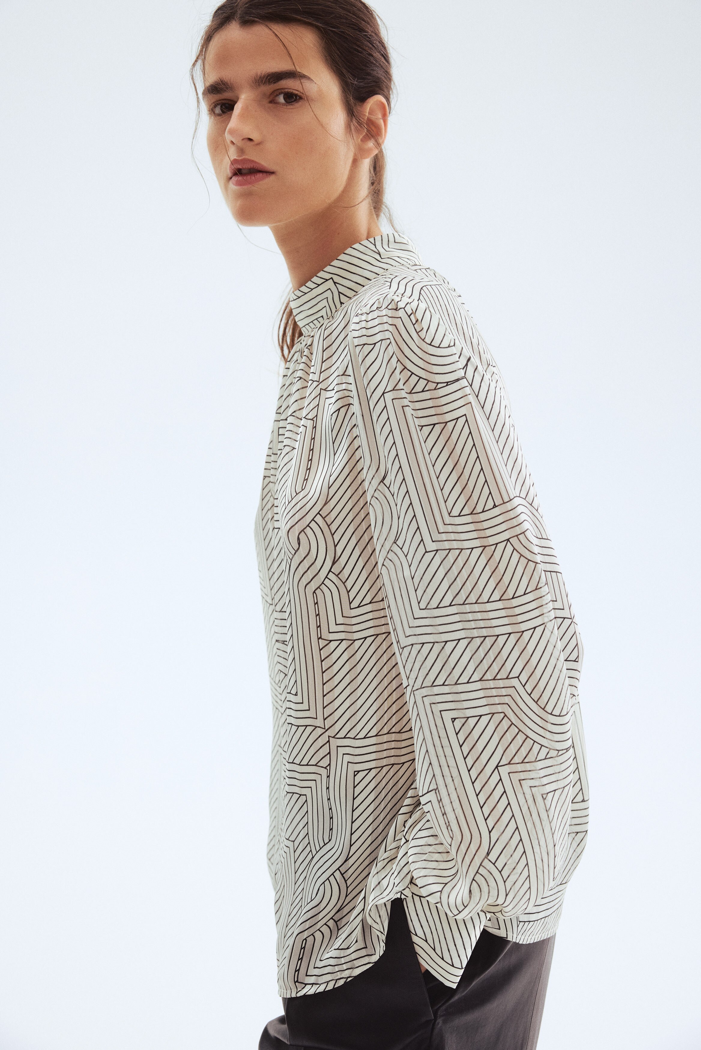 mya　L'Appartement Stand Collar Blouse Stand Collar Fitted Knitted Blouse Drape Detailed - Stone