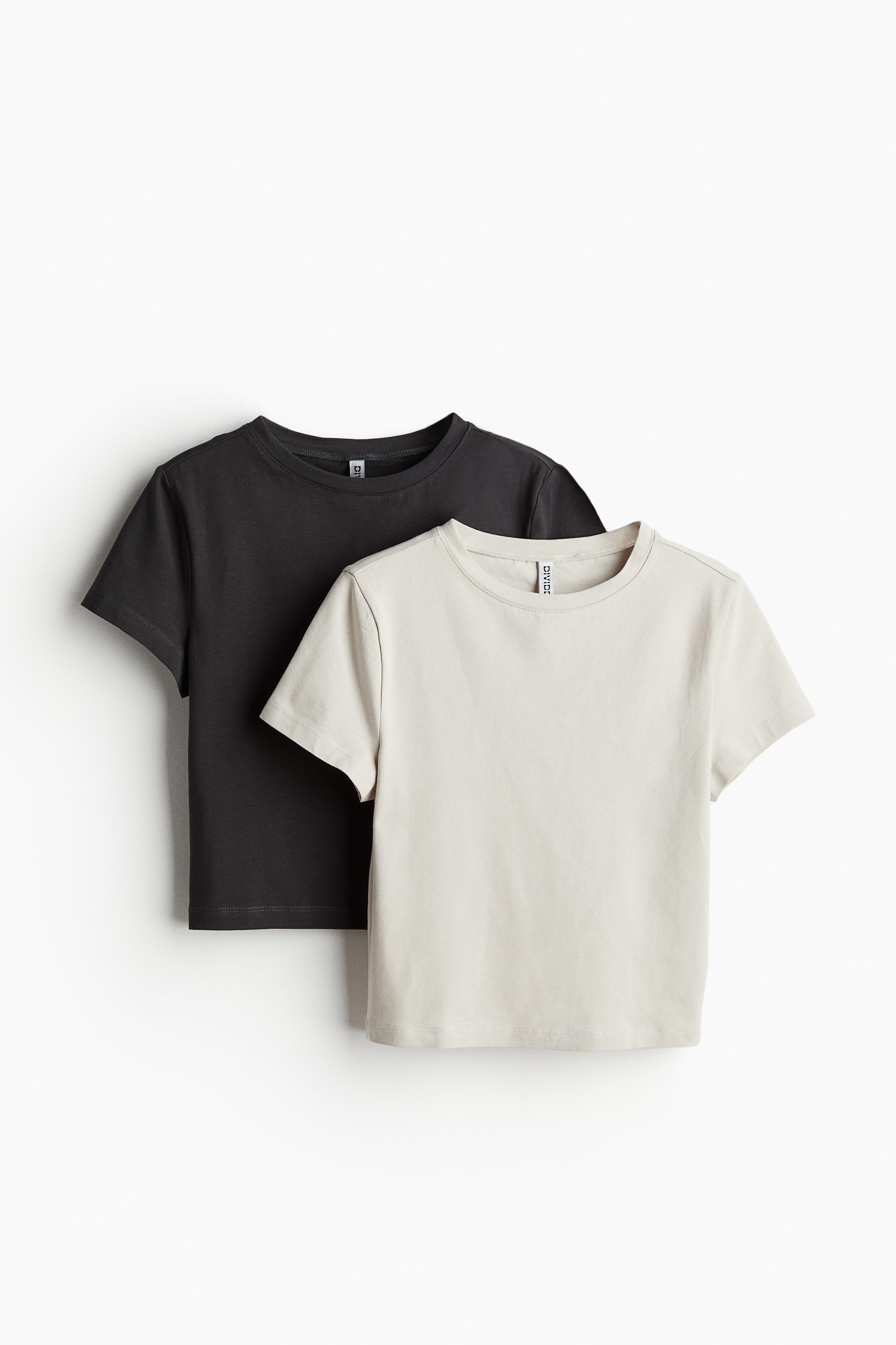 新品未使用M TO R CROPPED PACK TEE M TO R（ムウトアール）の「［TOPS］M CROPPED PACK TEE（T