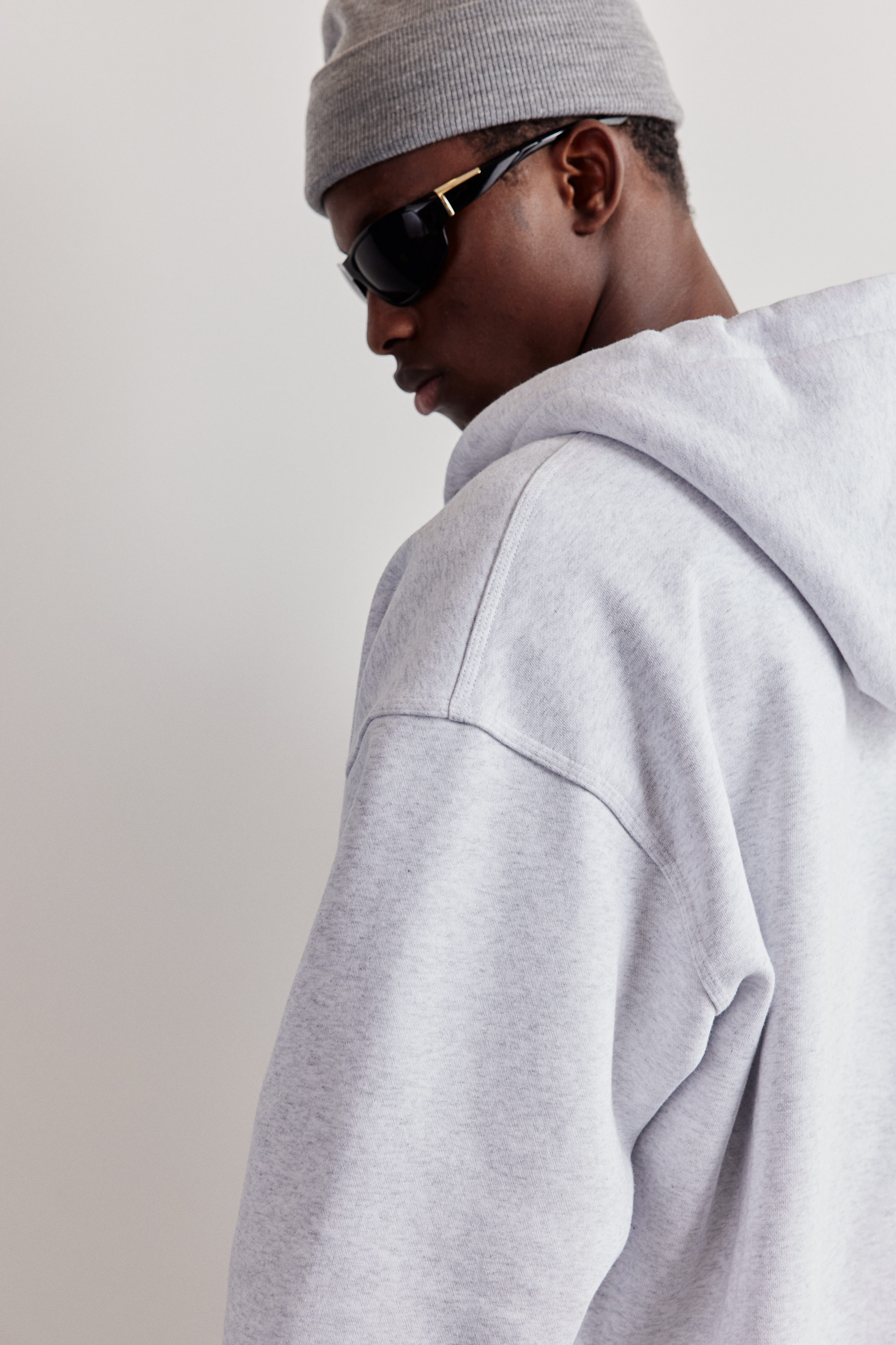 ซื้อ Oversized Fit Zip-through hoodie ออนไลน์ สำหรับผู้ชาย