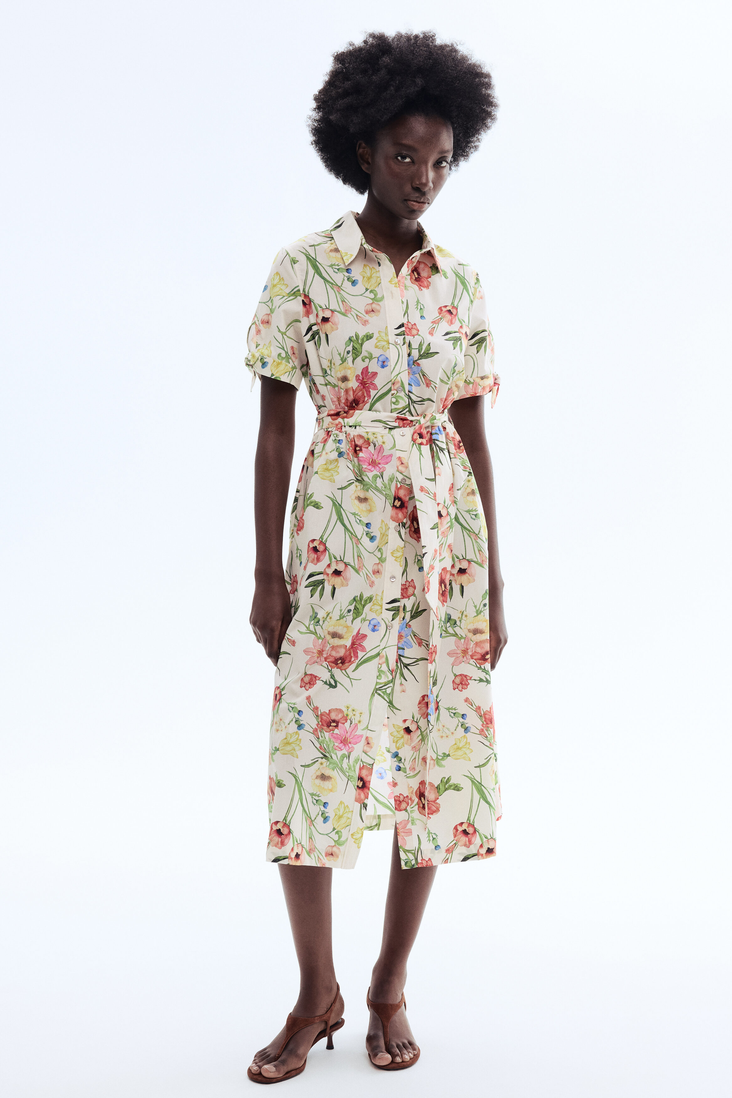 Short-sleeved shirt dress