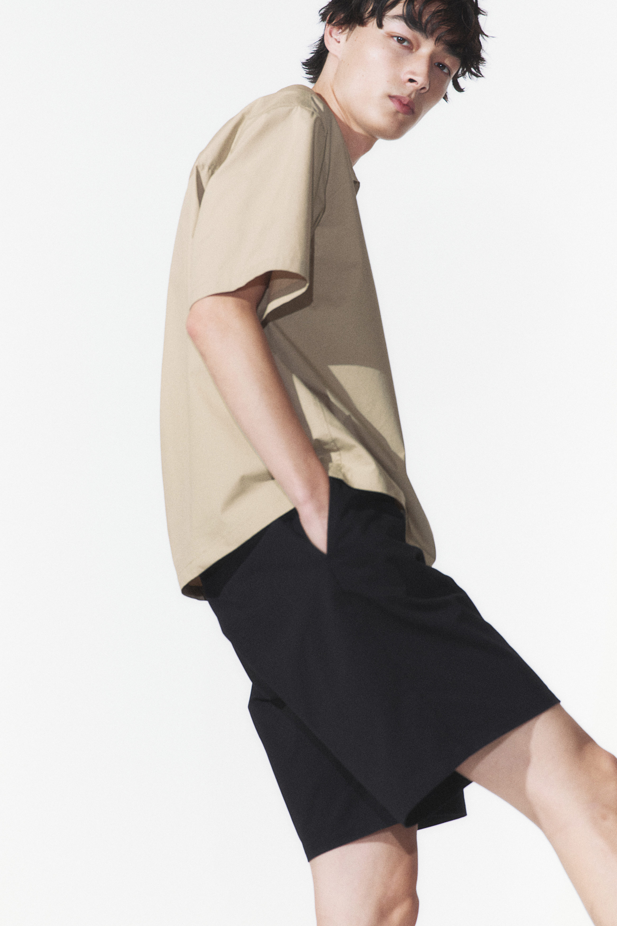 Loose Fit Zip-top shirt