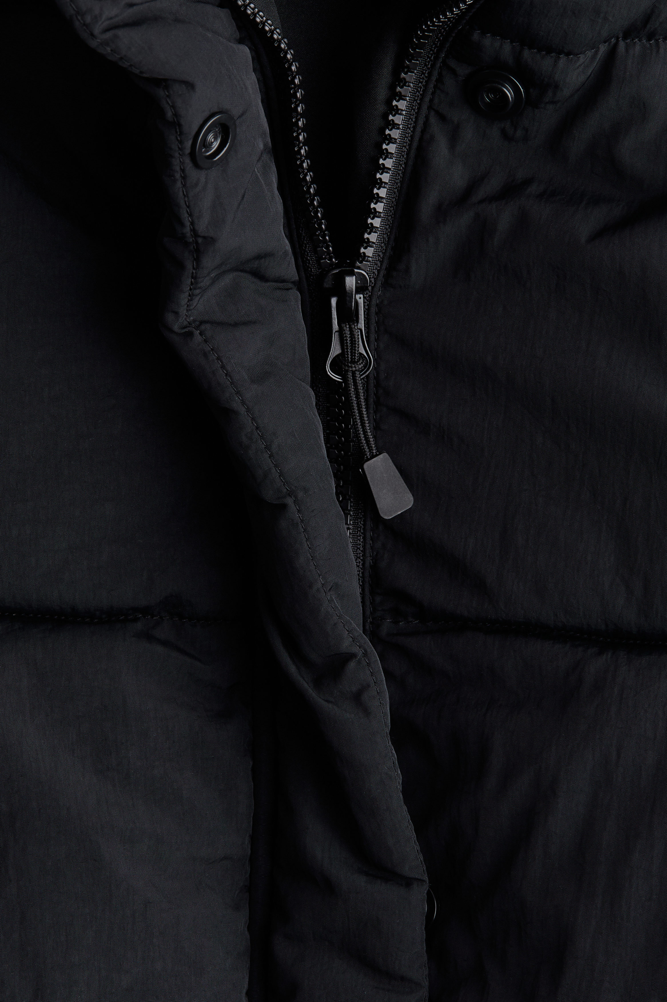 Hooded puffer jacket