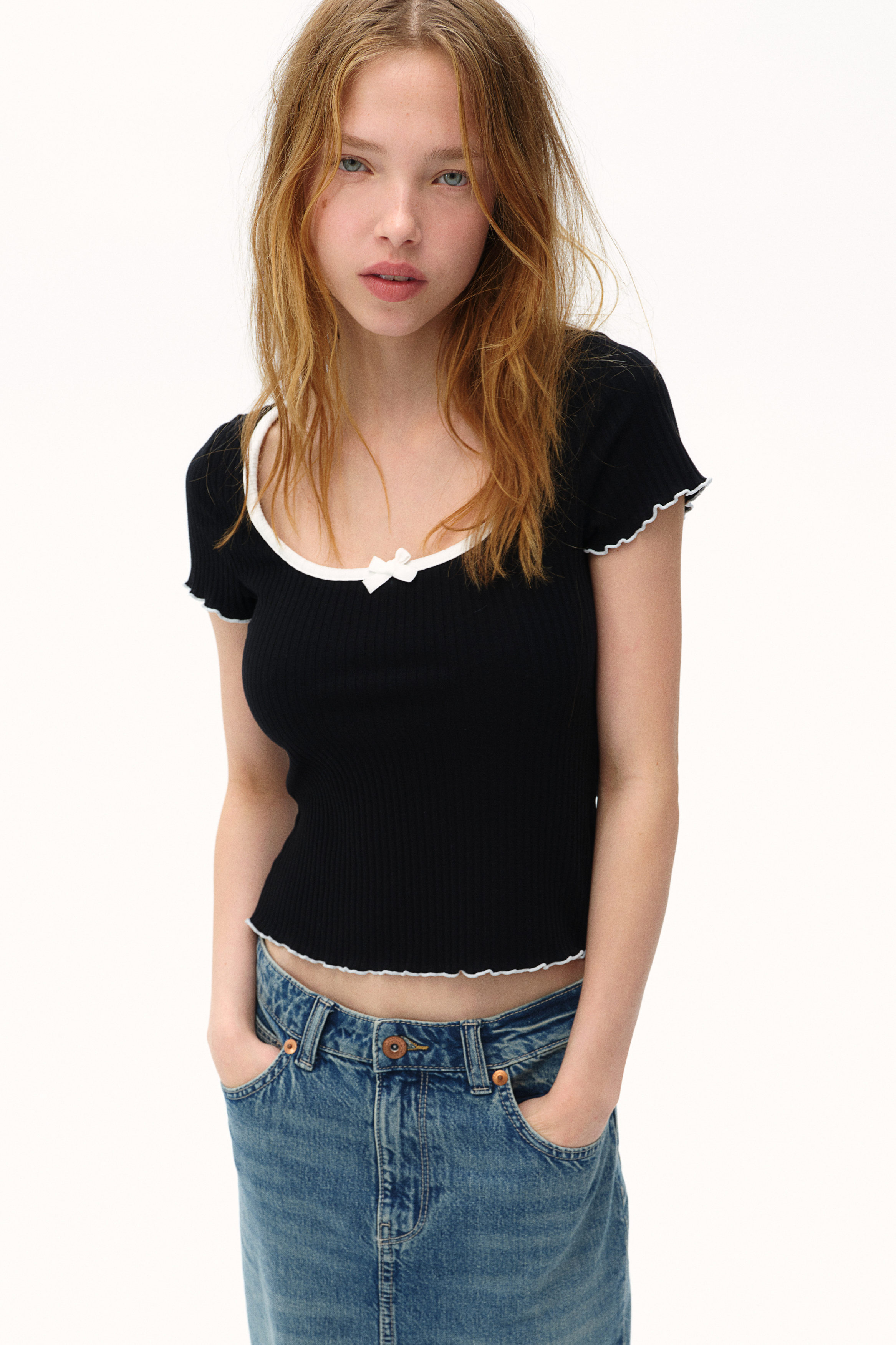 Overlock-detail ribbed top