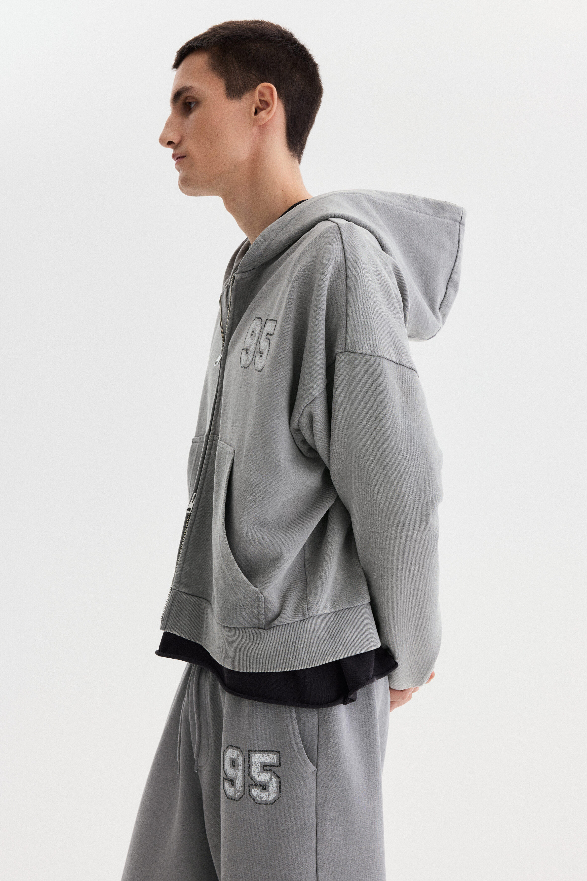 Oversized Fit Boxy zip-through hoodie