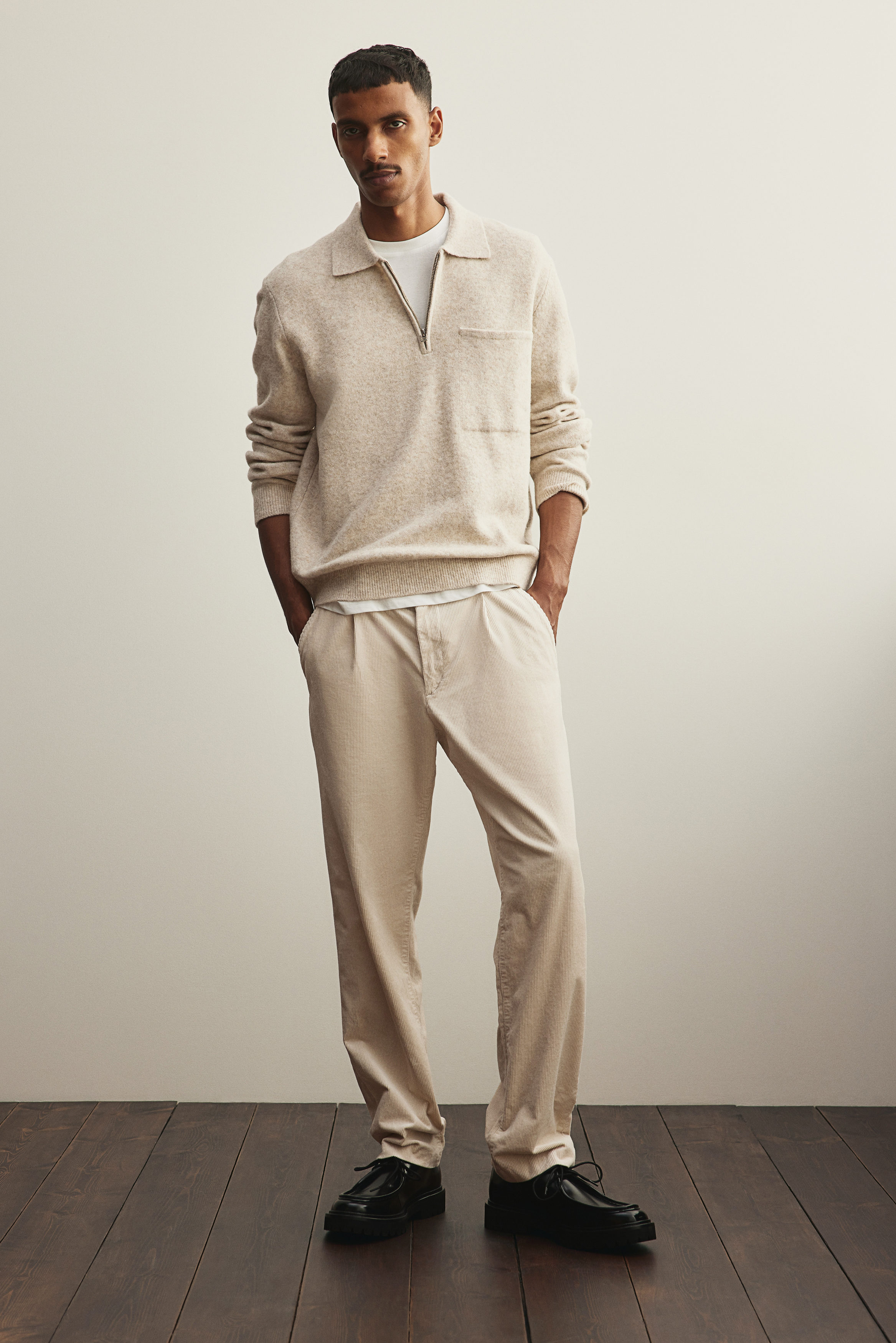Regular Fit Corduroy trousers