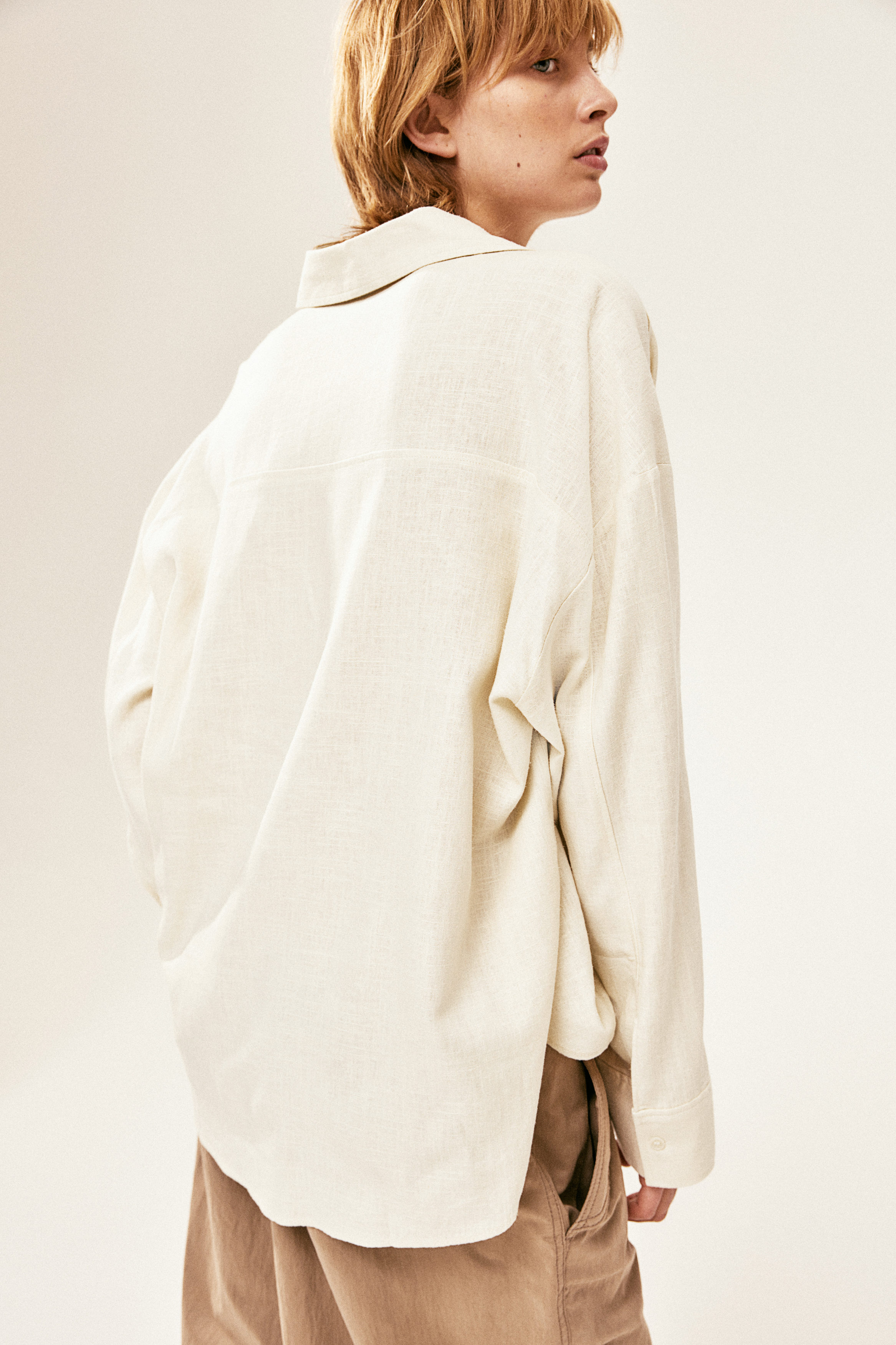 Oversized linen-blend cargo shirt