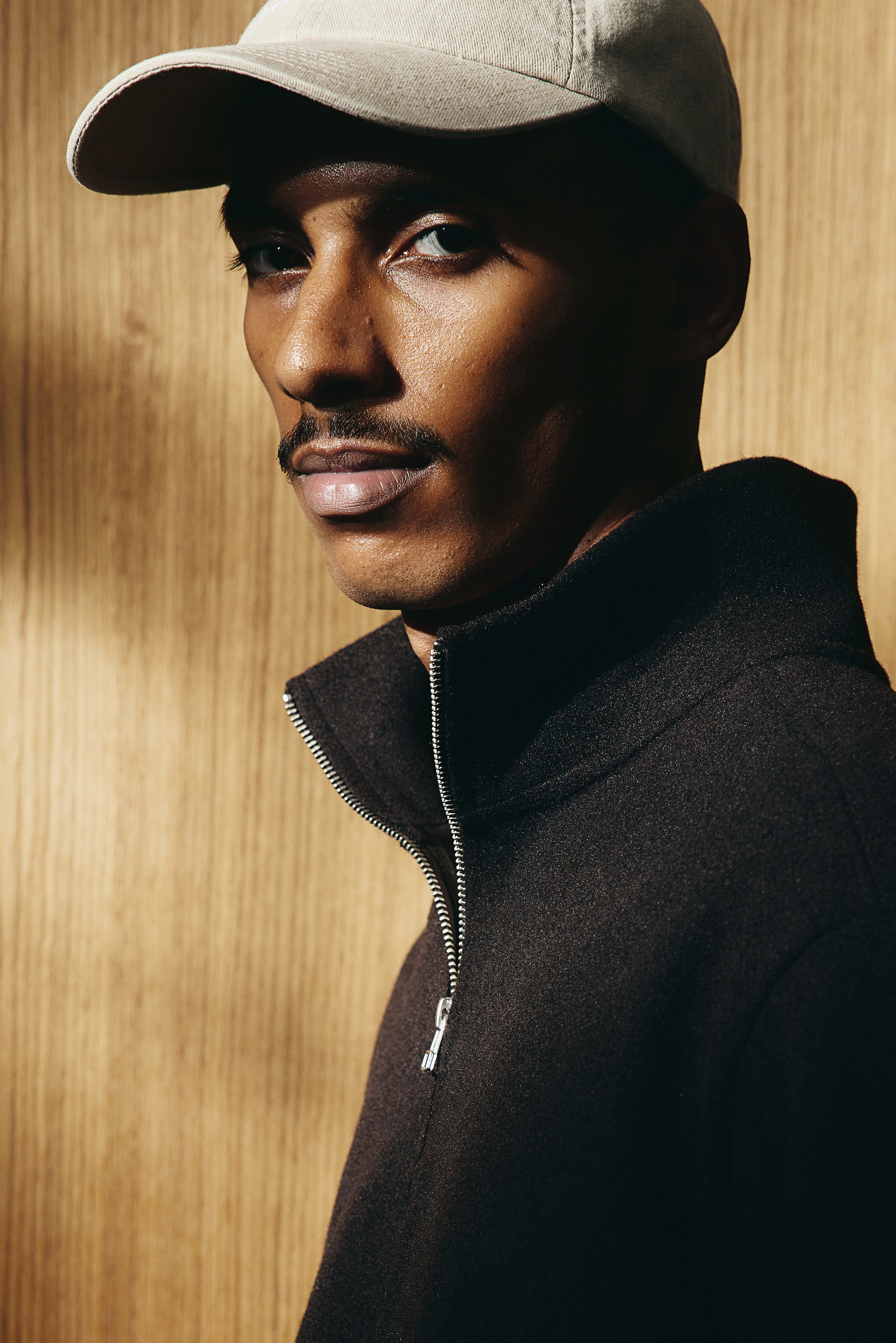 Regular Fit Zip-top turtleneck jumper