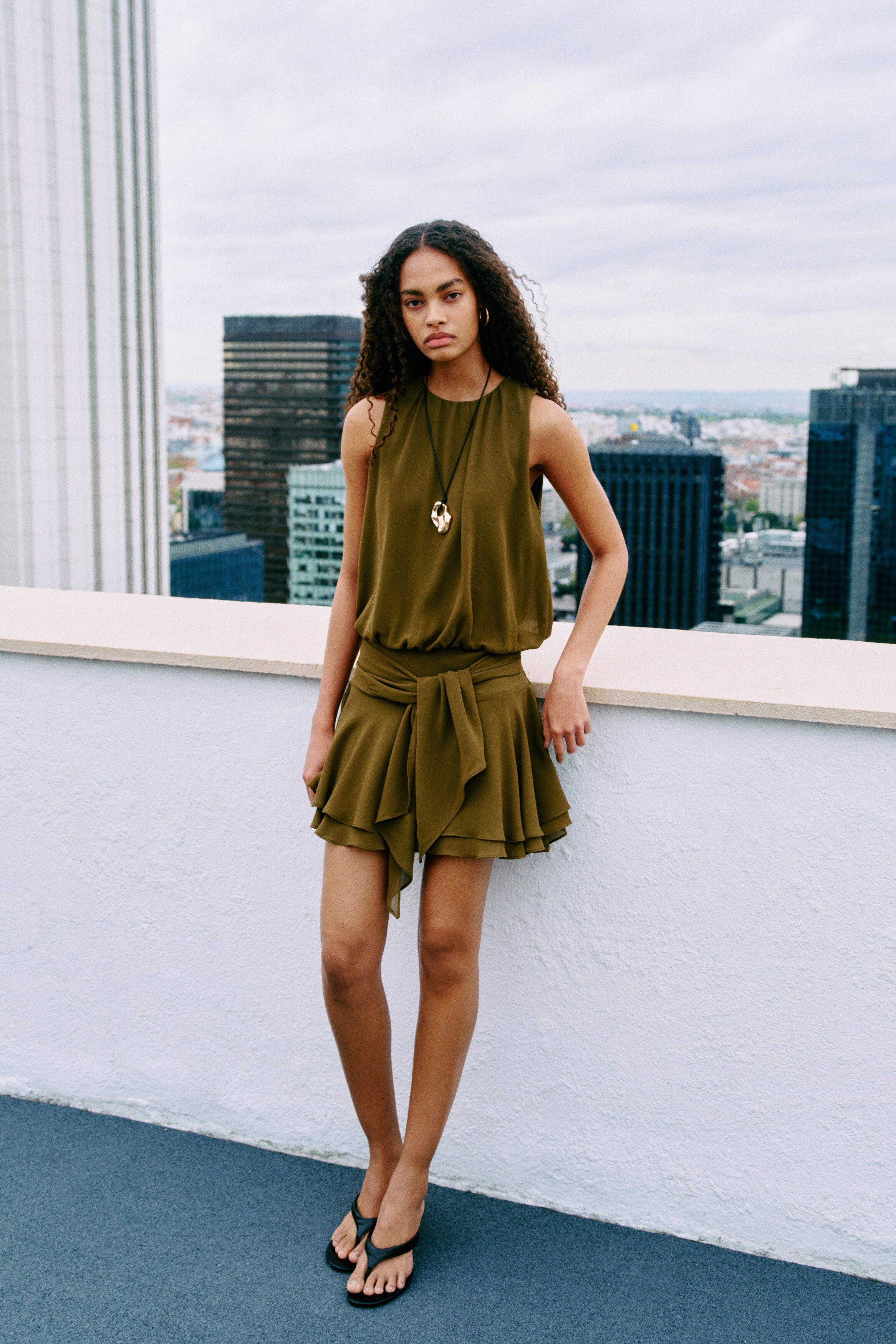 Tie-detail chiffon dress