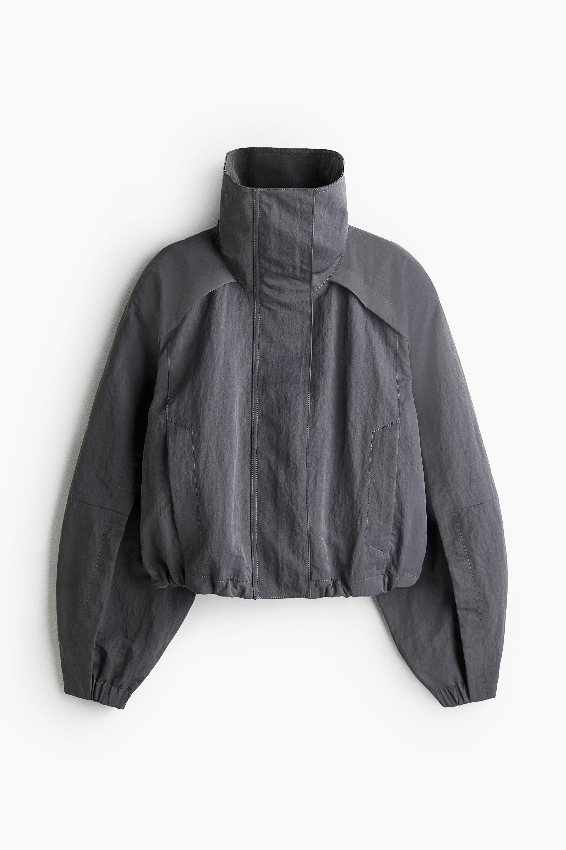 Shoulder-pad nylon jacket