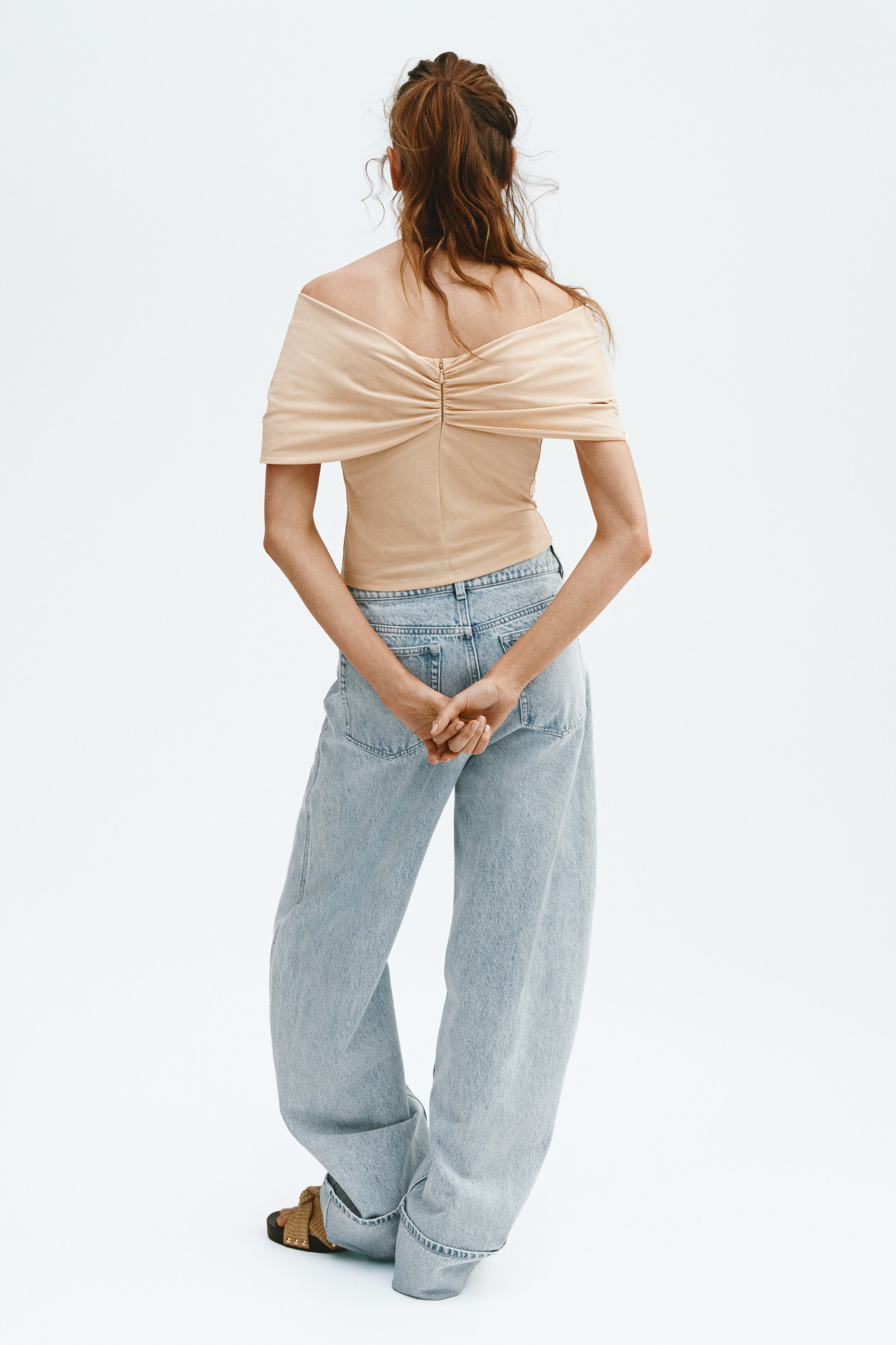 Twist-detail off-the-shoulder top