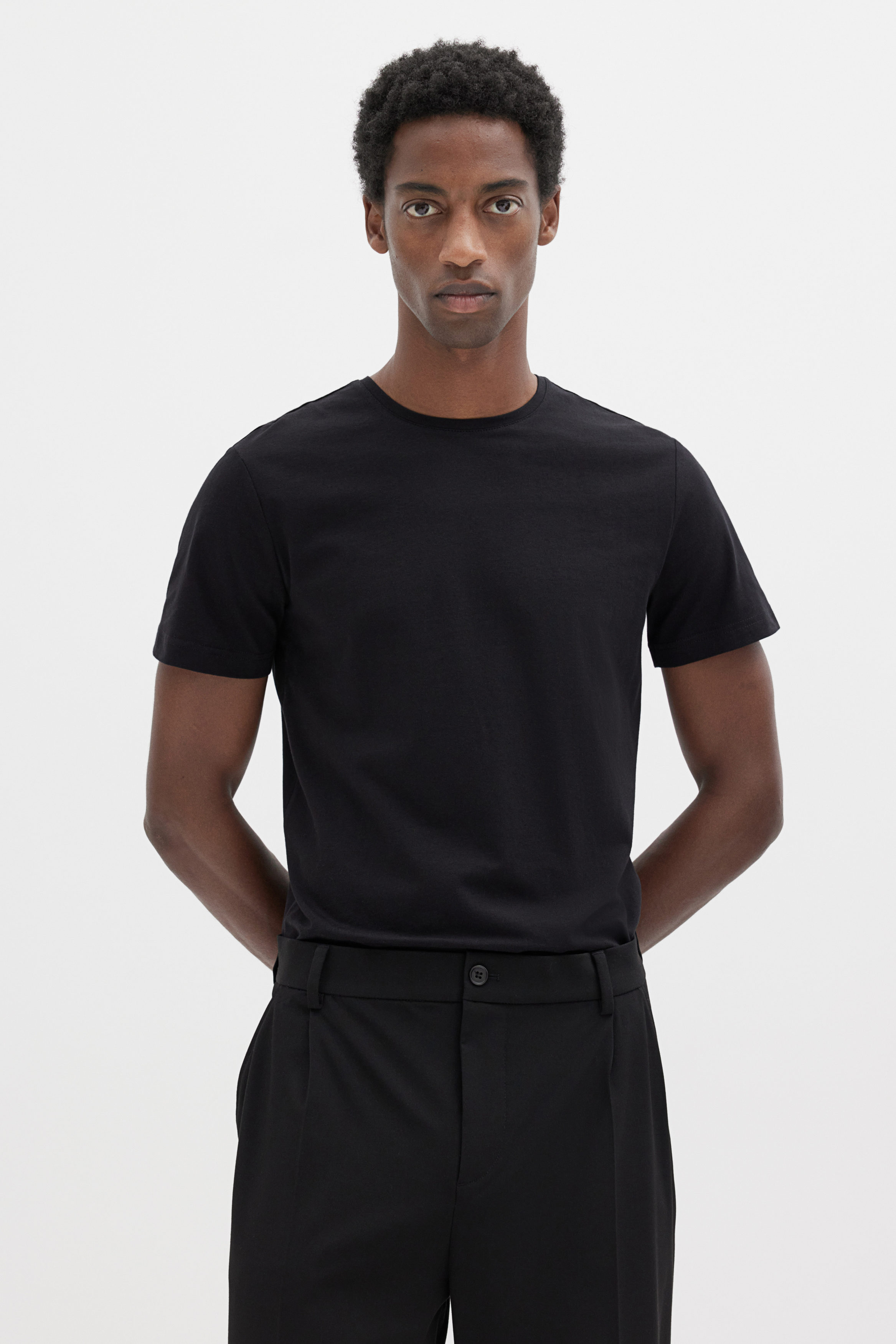 【BAUF】Blogo Slim Fit T-shirt スリムフィット Tシャツ SHOP > Tシャツ > スリムフィット | andar JAPAN