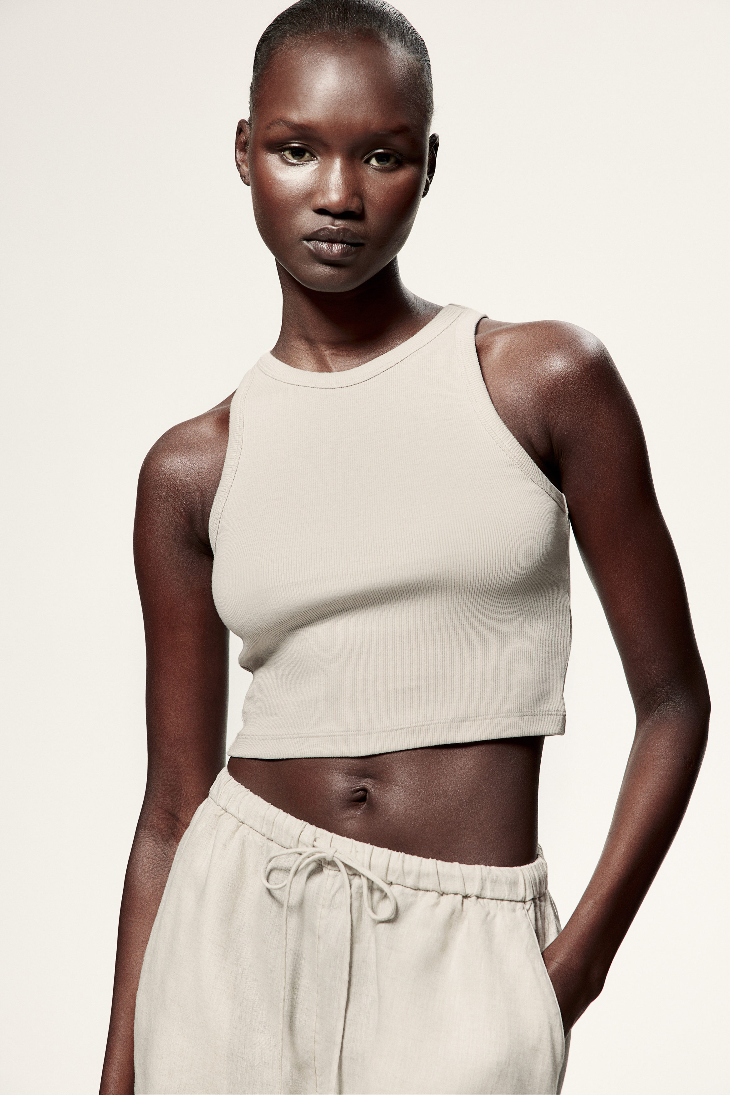 Cropped vest top - Dark red - Ladies | H&M